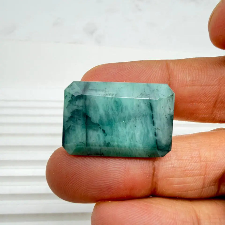 AA+ Quality SQUARE MIXED NATURAL EMERALD, GREEN COLORED, INDIAN GEMSTONE, WEIGHT 61.85 CTS